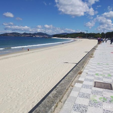 Piso Cerca De Playa Samil Apartment Vigo Bagian luar foto